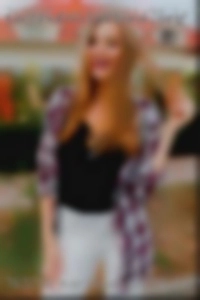MarisuePilz98 is there any hot